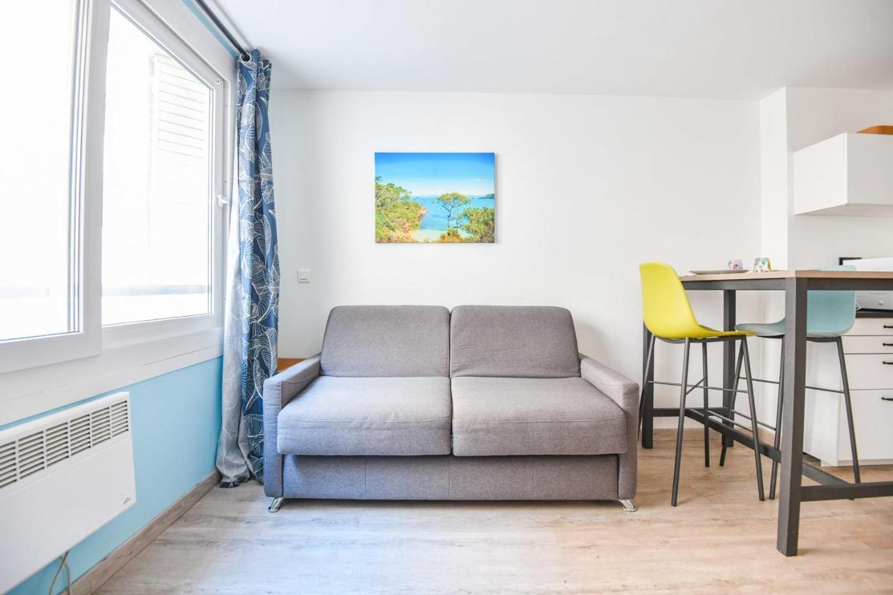 Appartement Studio Sur Le Vieux-Port Ideal Pour 2 Personnes à Marseille Extérieur photo