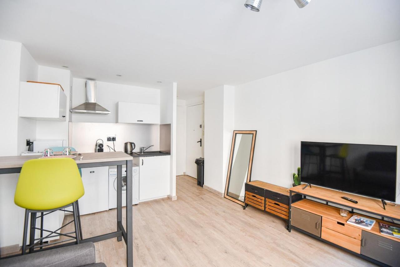 Appartement Studio Sur Le Vieux-Port Ideal Pour 2 Personnes à Marseille Extérieur photo